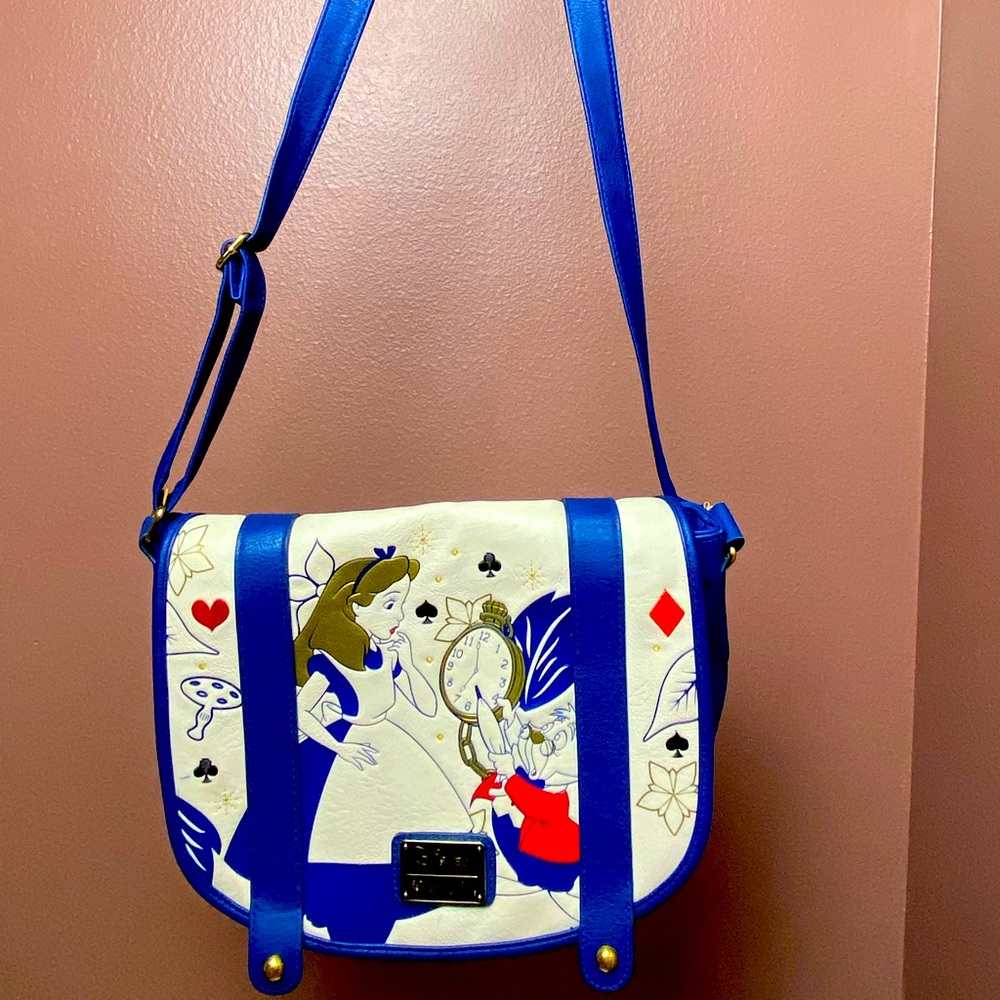 Loungefly Disney Alice in Wonderland Clock Cross Body Purse